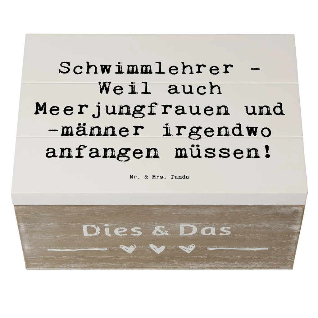 Wooden chest Saying Schwimmlehrer - Weil auch Meerjungfrauen und -männer irgendwo anfangen müssen! aufbewahrungskisten, aufbewahrungstruhe, Aufbewahrungskiste, Holzboxen, holzschachtel, Aufbewahrungsbox Holz, Holzkiste, Holzkiste mit Deckel, holzschatulle, Holz Aufbewahrungsbox, kiste holz, Holzkisten, holzkästchen, Aufbewahrungsbox, Holztruhe, Holzbox mit Deckel, box holz, Holzbox, Schatulle, Box aus Holz, aufbewahrungsboxen, holztruhen, aufbewahrungskiste mit deckel, truhe holz, Aufbewahrungsbox aus Holz, Geschenk, Danke, Dankeschön, Schenken, Beruf, Ausbildung, Abschied, Rente, Kollege, Kollegin, Arbeitskollege, Mitarbeiter, Jubiläum, Firma
