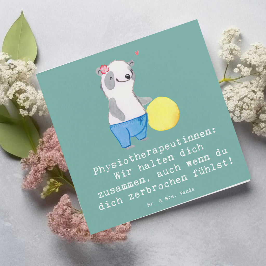 Deluxe Card Physiotherapeutinnen: Wir halten dich zusammen, auch wenn du dich zerbrochen fühlst! Einladungskarte, Hochwertige Grußkarte, Geburtstagskarte, Hochzeitskarte, Klappkarte, Glückwunschkarte, Karte, Grußkarte, Hochwertige Klappkarte, Beruf, Ausbildung, Jubiläum, Abschied, Rente, Kollege, Kollegin, Geschenk, Schenken, Arbeitskollege, Mitarbeiter, Firma, Danke, Dankeschön