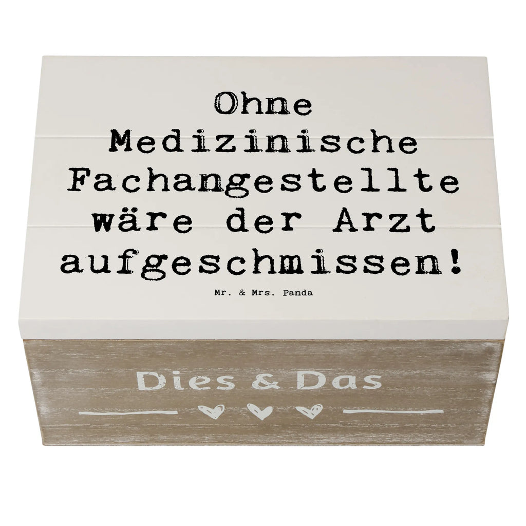 Holzkiste Spruch Ohne Medizinische Fachangestellte wäre der Arzt aufgeschmissen! Erinnerungsbox, XXL, Kiste, Geschenkbox, Geschenkdose, Erinnerungskiste, Truhe, Dekokiste, Holzkiste, Aufbewahrungsbox, Schatulle, Schatzkiste, Beruf, Ausbildung, Jubiläum, Abschied, Rente, Kollege, Kollegin, Geschenk, Schenken, Arbeitskollege, Mitarbeiter, Firma, Danke, Dankeschön