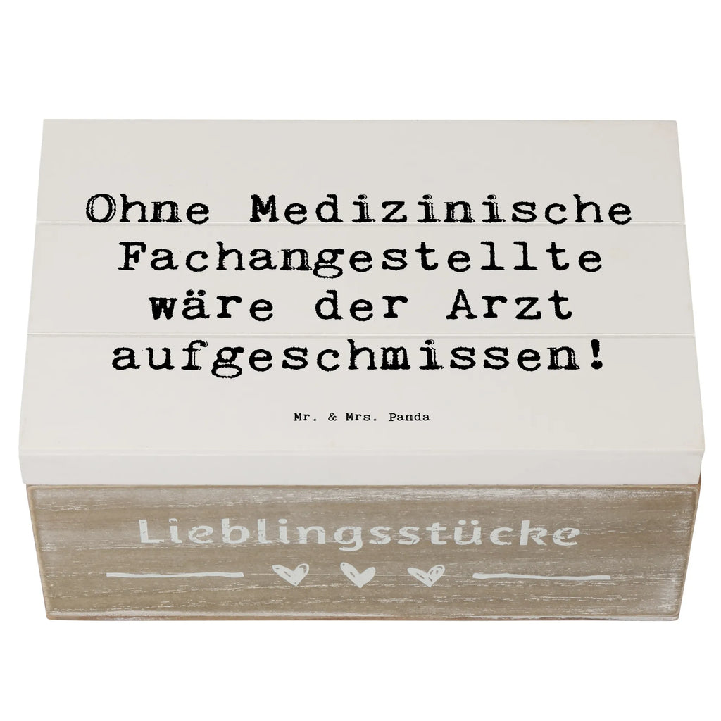 Holzkiste Spruch Ohne Medizinische Fachangestellte wäre der Arzt aufgeschmissen! Erinnerungsbox, XXL, Kiste, Geschenkbox, Geschenkdose, Erinnerungskiste, Truhe, Dekokiste, Holzkiste, Aufbewahrungsbox, Schatulle, Schatzkiste, Beruf, Ausbildung, Jubiläum, Abschied, Rente, Kollege, Kollegin, Geschenk, Schenken, Arbeitskollege, Mitarbeiter, Firma, Danke, Dankeschön