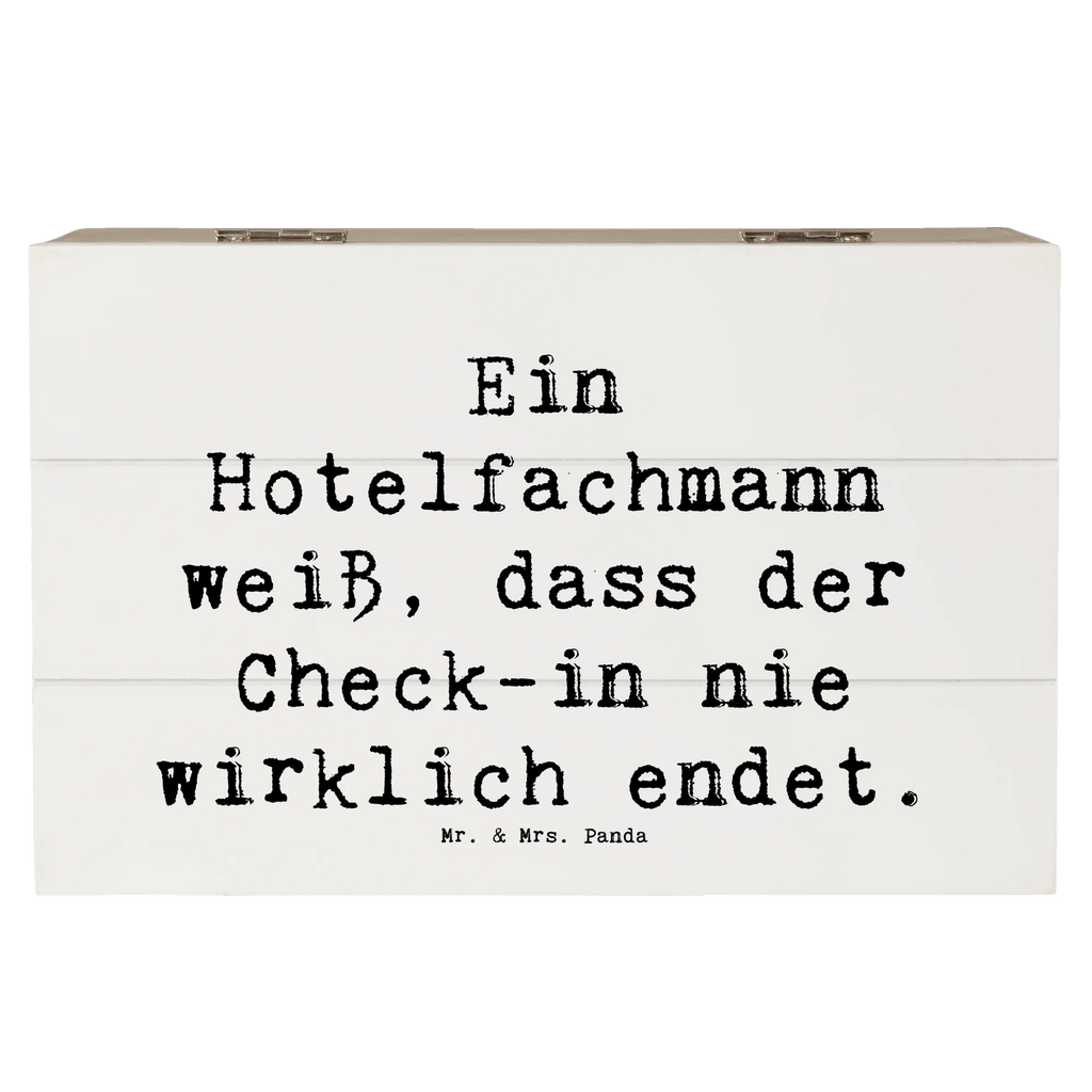 Holzkiste Spruch Ein Hotelfachmann weiß, dass der Check-in nie wirklich endet. XXL, Erinnerungsbox, Dekokiste, Truhe, Holzkiste, Schatzkiste, Aufbewahrungsbox, Schatulle, Geschenkdose, Kiste, Erinnerungskiste, Geschenkbox, Beruf, Ausbildung, Jubiläum, Abschied, Rente, Kollege, Kollegin, Geschenk, Schenken, Arbeitskollege, Mitarbeiter, Firma, Danke, Dankeschön