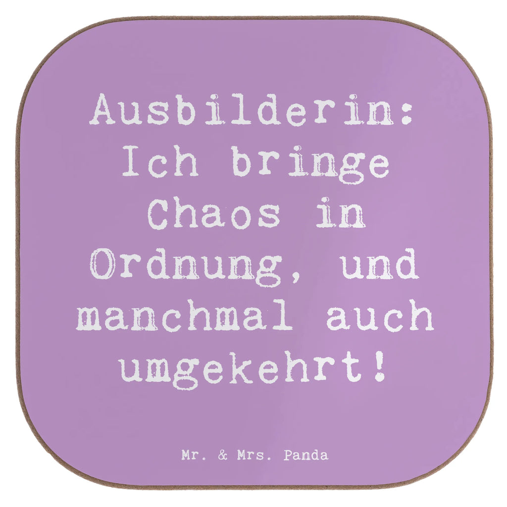 Untersetzer Spruch Ausbilderin: Ich bringe Chaos in Ordnung, und manchmal auch umgekehrt! Untersetzer Holz, Getränkeuntersetzer, Tassen Untersetzer, Untersetzer, Glasuntersetzer, Korkuntersetzer, Holzuntersetzer, Bierdeckel, Untersetzer Design, Untersetzer für Gläser, Untersetzer aus Holz, Untersetzer Gläser, Beruf, Ausbildung, Jubiläum, Abschied, Rente, Kollege, Kollegin, Geschenk, Schenken, Arbeitskollege, Mitarbeiter, Firma, Danke, Dankeschön
