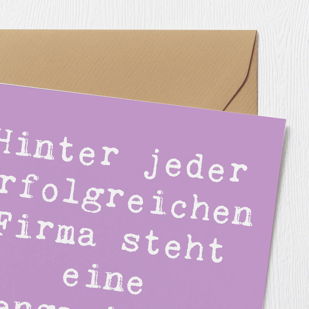 Deluxe Card Saying Hinter jeder erfolgreichen Firma steht eine engagierte Ausbilderin. Grußkarte, Einladungskarte, Klappkarte, Hochwertige Grußkarte, Karte, Glückwunschkarte, Hochzeitskarte, Hochwertige Klappkarte, Geburtstagskarte, Beruf, Ausbildung, Jubiläum, Abschied, Rente, Kollege, Kollegin, Geschenk, Schenken, Arbeitskollege, Mitarbeiter, Firma, Danke, Dankeschön