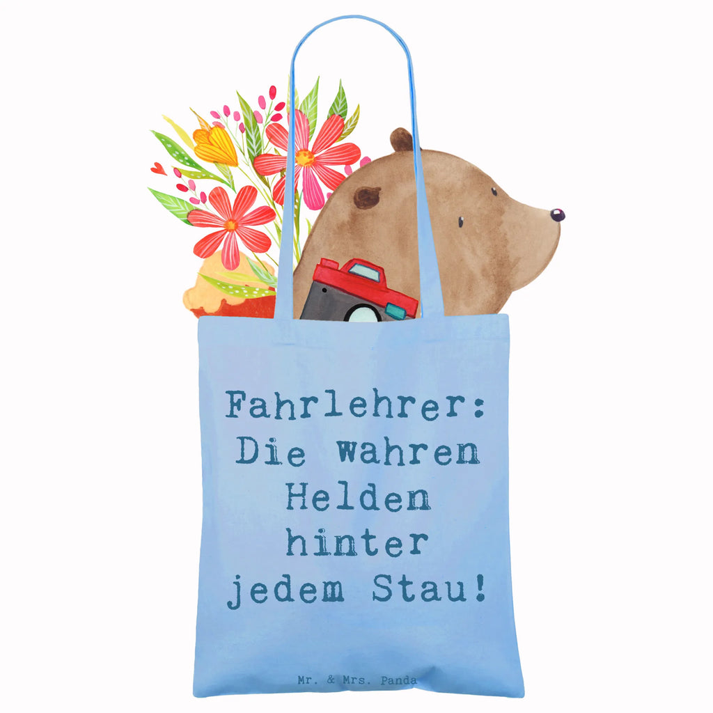 Tragetasche Spruch Fahrlehrer: Die wahren Helden hinter jedem Stau! Beuteltasche, Beutel, Einkaufstasche, Jutebeutel, Stoffbeutel, Tasche, Shopper, Umhängetasche, Strandtasche, Schultertasche, Stofftasche, Tragetasche, Badetasche, Jutetasche, Einkaufstüte, Laptoptasche, Beruf, Ausbildung, Jubiläum, Abschied, Rente, Kollege, Kollegin, Geschenk, Schenken, Arbeitskollege, Mitarbeiter, Firma, Danke, Dankeschön