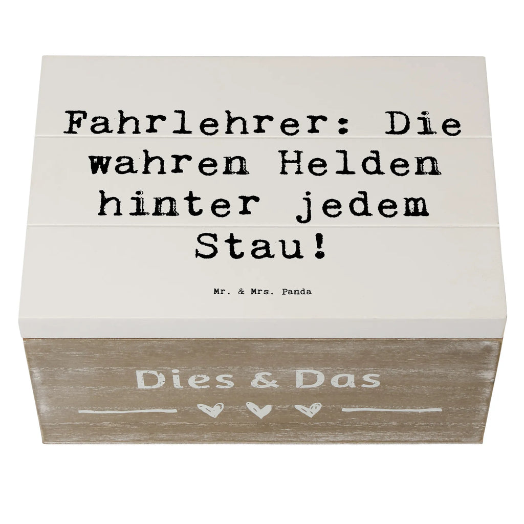 Holzkiste Spruch Fahrlehrer: Die wahren Helden hinter jedem Stau! XXL, Geschenkbox, Dekokiste, Erinnerungskiste, Geschenkdose, Kiste, Aufbewahrungsbox, Schatulle, Erinnerungsbox, Schatzkiste, Holzkiste, Truhe, Beruf, Ausbildung, Jubiläum, Abschied, Rente, Kollege, Kollegin, Geschenk, Schenken, Arbeitskollege, Mitarbeiter, Firma, Danke, Dankeschön