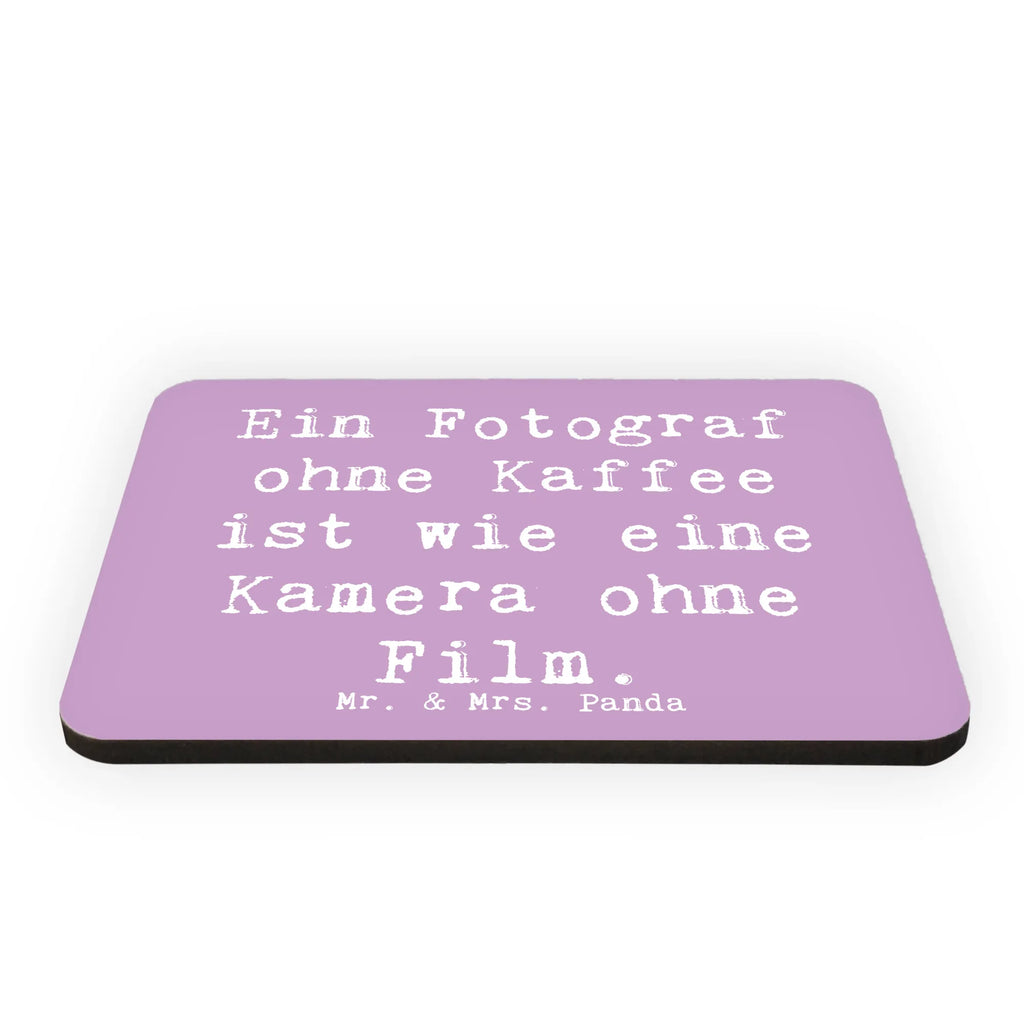 Magnet Saying Ein Fotograf ohne Kaffee ist wie eine Kamera ohne Film. Kühlschrankmagnet, Notiz Magnet, Souvenir Magnet, Kühlschrank Dekoration, Pinnwandmagnet, Dekomagnet, Motivmagnete, Whiteboard Magnet, Beruf, Ausbildung, Jubiläum, Abschied, Rente, Kollege, Kollegin, Geschenk, Schenken, Arbeitskollege, Mitarbeiter, Firma, Danke, Dankeschön