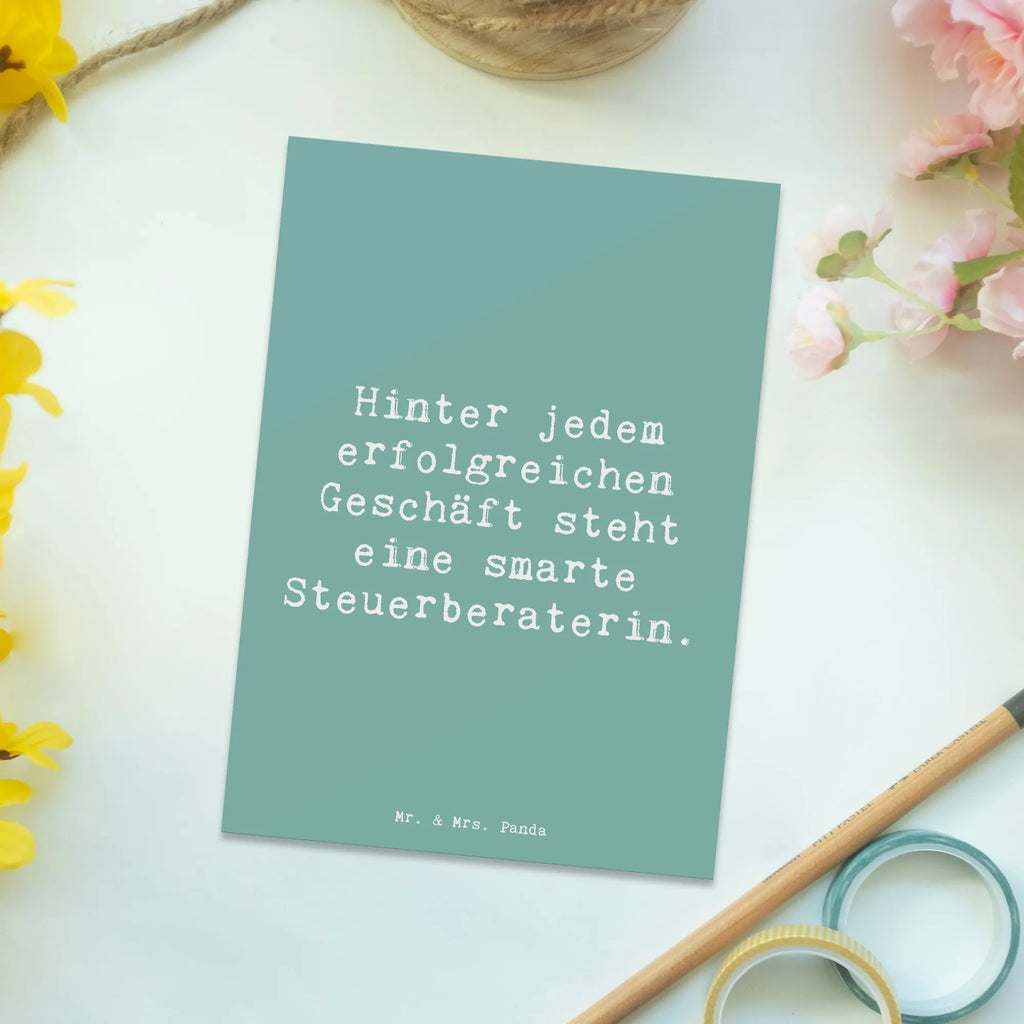 Postcard Saying Hinter jedem erfolgreichen Geschäft steht eine smarte Steuerberaterin. Geburtstagskarte, Dankeskarte, Geschenkkarte, Ansichtskarte, Postkarte, Ansichtskarten, Einladungskarten Geburtstag, Karte, Einladung, Grußkarte, Einladung Geburtstag, Einladungskarte, Beruf, Ausbildung, Jubiläum, Abschied, Rente, Kollege, Kollegin, Geschenk, Schenken, Arbeitskollege, Mitarbeiter, Firma, Danke, Dankeschön