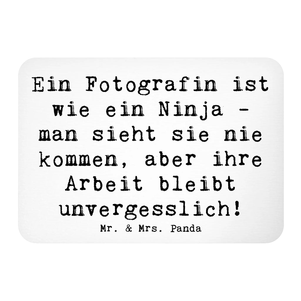 Magnet Saying Ein Fotografin ist wie ein Ninja - man sieht sie nie kommen, aber ihre Arbeit bleibt unvergesslich! Kühlschrankmagnet, Pinnwandmagnet, Notiz Magnet, Souvenir Magnet, Motivmagnete, Whiteboard Magnet, Kühlschrank Dekoration, Dekomagnet, Beruf, Ausbildung, Jubiläum, Abschied, Rente, Kollege, Kollegin, Geschenk, Schenken, Arbeitskollege, Mitarbeiter, Firma, Danke, Dankeschön