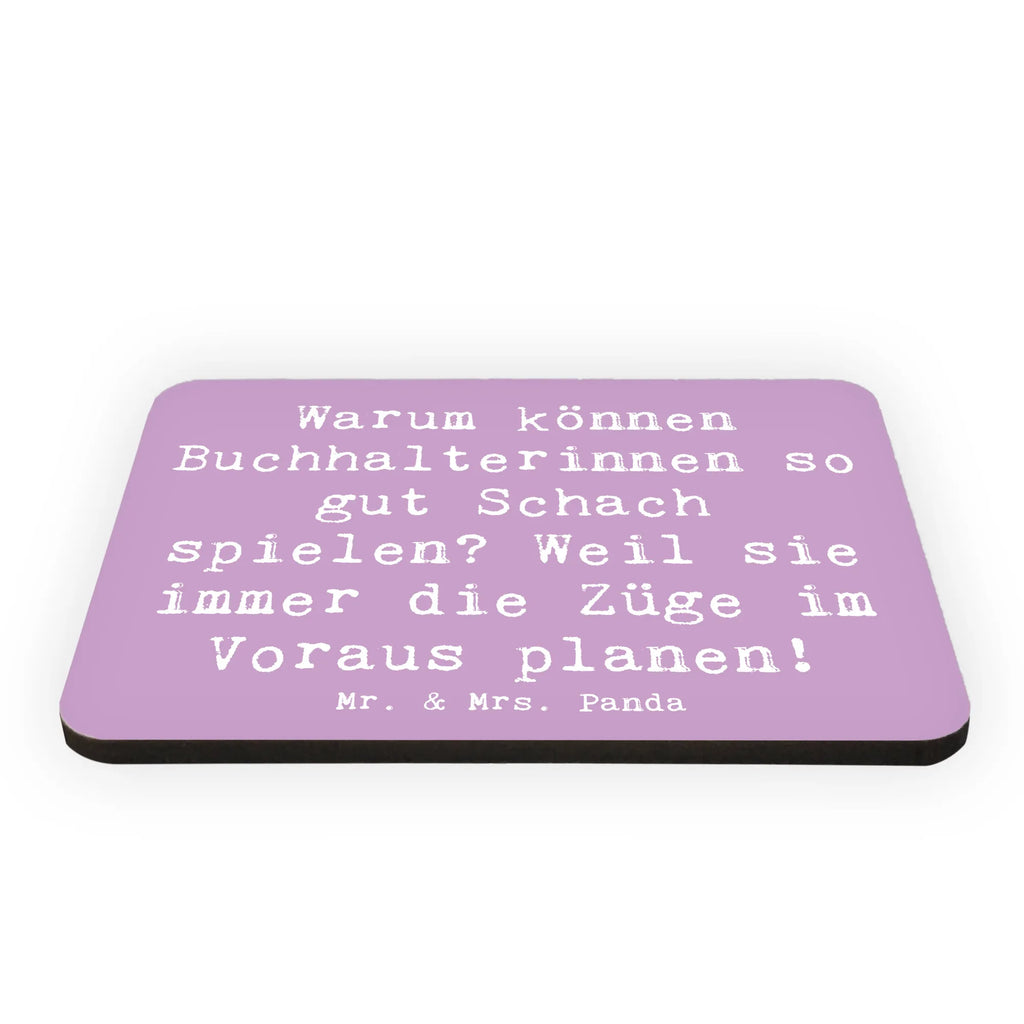 Magnet Saying Warum können Buchhalterinnen so gut Schach spielen? Weil sie immer die Züge im Voraus planen! Notiz Magnet, Whiteboard Magnet, Pinnwandmagnet, Motivmagnete, Kühlschrankmagnet, Souvenir Magnet, Dekomagnet, Kühlschrank Dekoration, Beruf, Ausbildung, Jubiläum, Abschied, Rente, Kollege, Kollegin, Geschenk, Schenken, Arbeitskollege, Mitarbeiter, Firma, Danke, Dankeschön