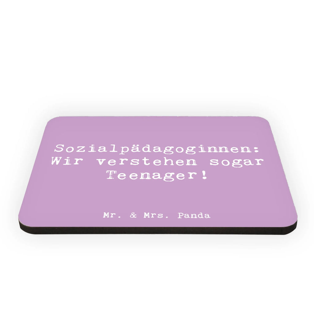 Magnet Saying Sozialpädagoginnen: Wir verstehen sogar Teenager! Whiteboard Magnet, Pinnwandmagnet, Motivmagnete, Dekomagnet, Souvenir Magnet, Kühlschrankmagnet, Kühlschrank Dekoration, Notiz Magnet, Beruf, Ausbildung, Jubiläum, Abschied, Rente, Kollege, Kollegin, Geschenk, Schenken, Arbeitskollege, Mitarbeiter, Firma, Danke, Dankeschön