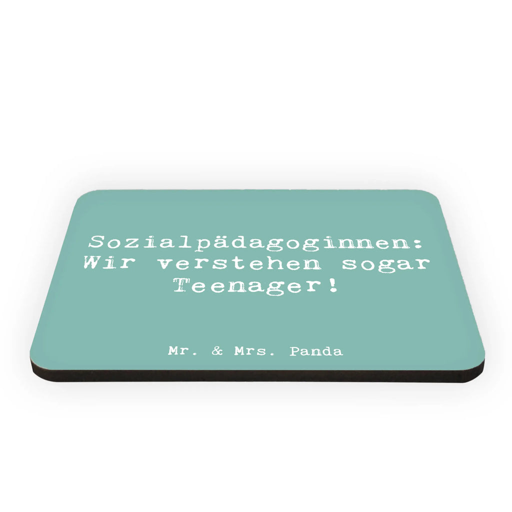 Magnet Saying Sozialpädagoginnen: Wir verstehen sogar Teenager! Whiteboard Magnet, Pinnwandmagnet, Motivmagnete, Dekomagnet, Souvenir Magnet, Kühlschrankmagnet, Kühlschrank Dekoration, Notiz Magnet, Beruf, Ausbildung, Jubiläum, Abschied, Rente, Kollege, Kollegin, Geschenk, Schenken, Arbeitskollege, Mitarbeiter, Firma, Danke, Dankeschön