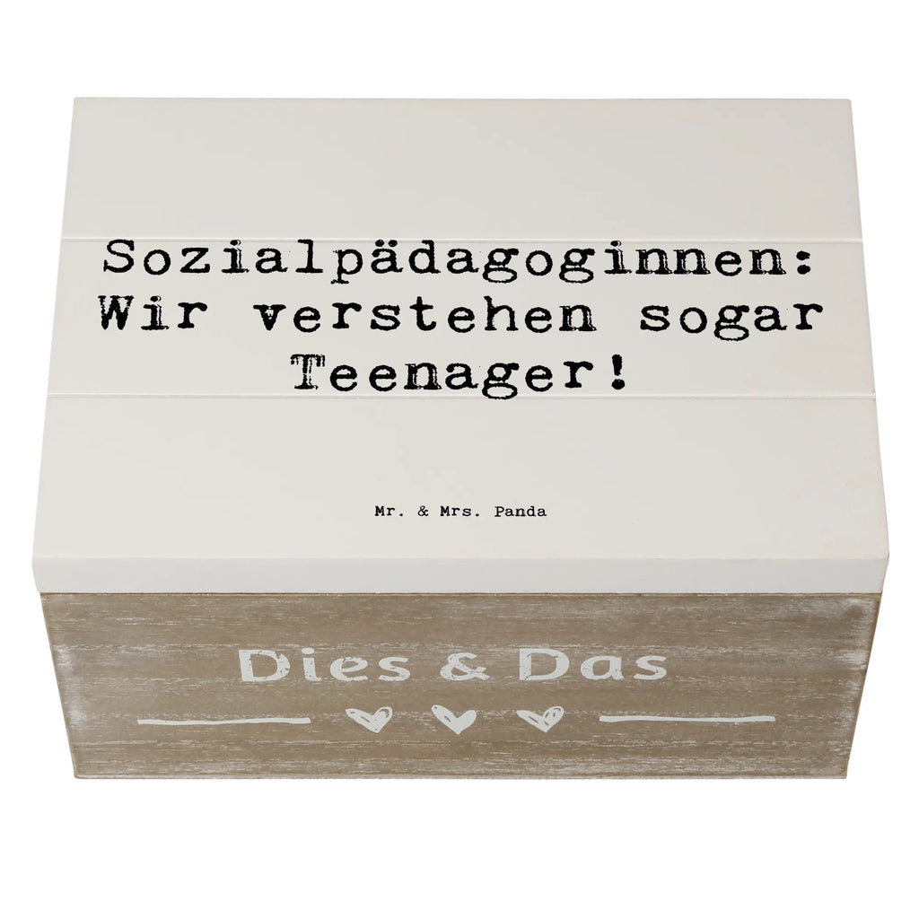 Holzkiste Spruch Sozialpädagoginnen: Wir verstehen sogar Teenager! Schatulle, Dekokiste, Erinnerungskiste, Aufbewahrungsbox, Truhe, Erinnerungsbox, Schatzkiste, Geschenkbox, Geschenkdose, Holzkiste, XXL, Kiste, Beruf, Ausbildung, Jubiläum, Abschied, Rente, Kollege, Kollegin, Geschenk, Schenken, Arbeitskollege, Mitarbeiter, Firma, Danke, Dankeschön
