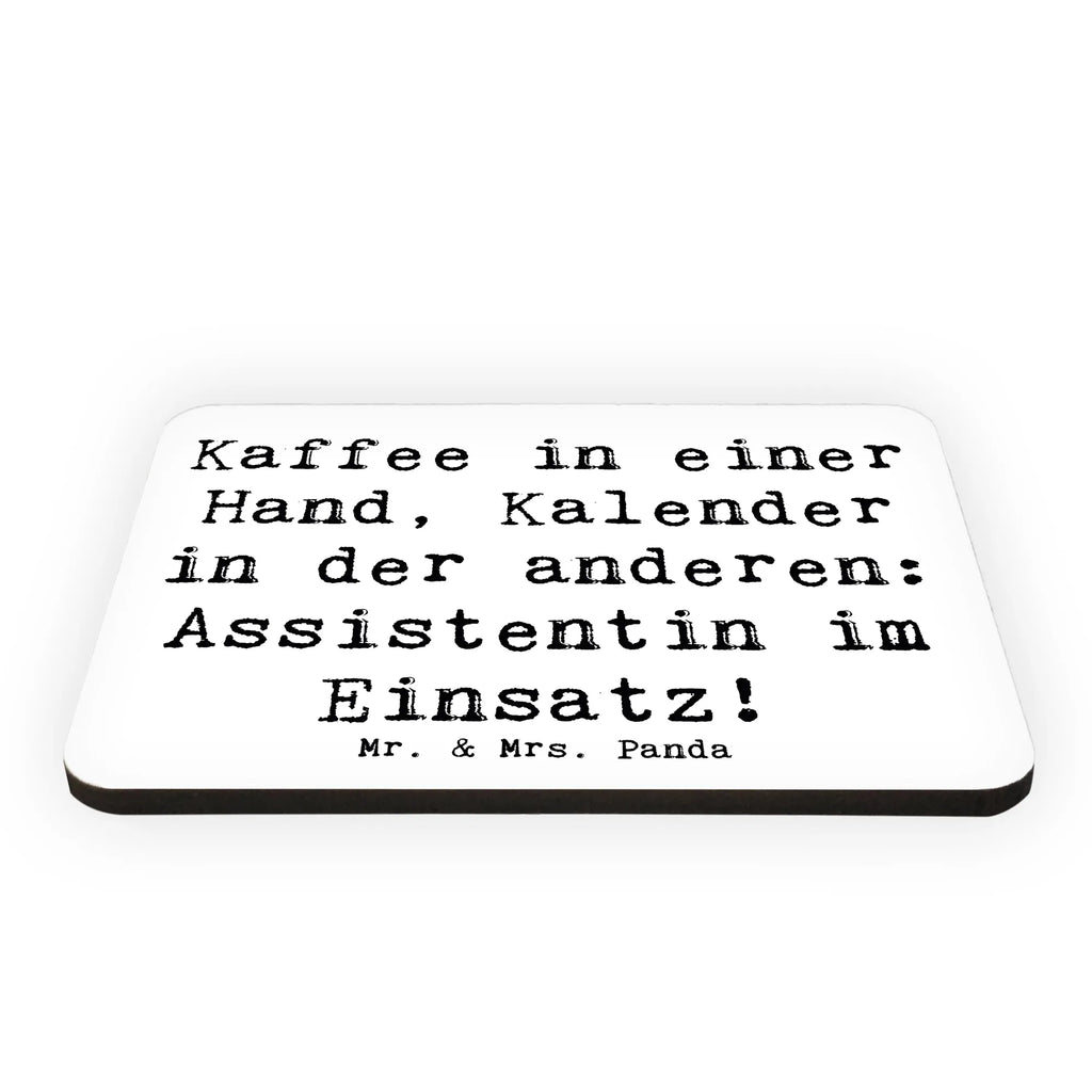 Magnet Spruch Kaffee in einer Hand, Kalender in der anderen: Assistentin im Einsatz! Souvenir Magnet, Kühlschrankmagnet, Kühlschrank Dekoration, Whiteboard Magnet, Dekomagnet, Pinnwandmagnet, Motivmagnete, Notiz Magnet, Beruf, Ausbildung, Jubiläum, Abschied, Rente, Kollege, Kollegin, Geschenk, Schenken, Arbeitskollege, Mitarbeiter, Firma, Danke, Dankeschön
