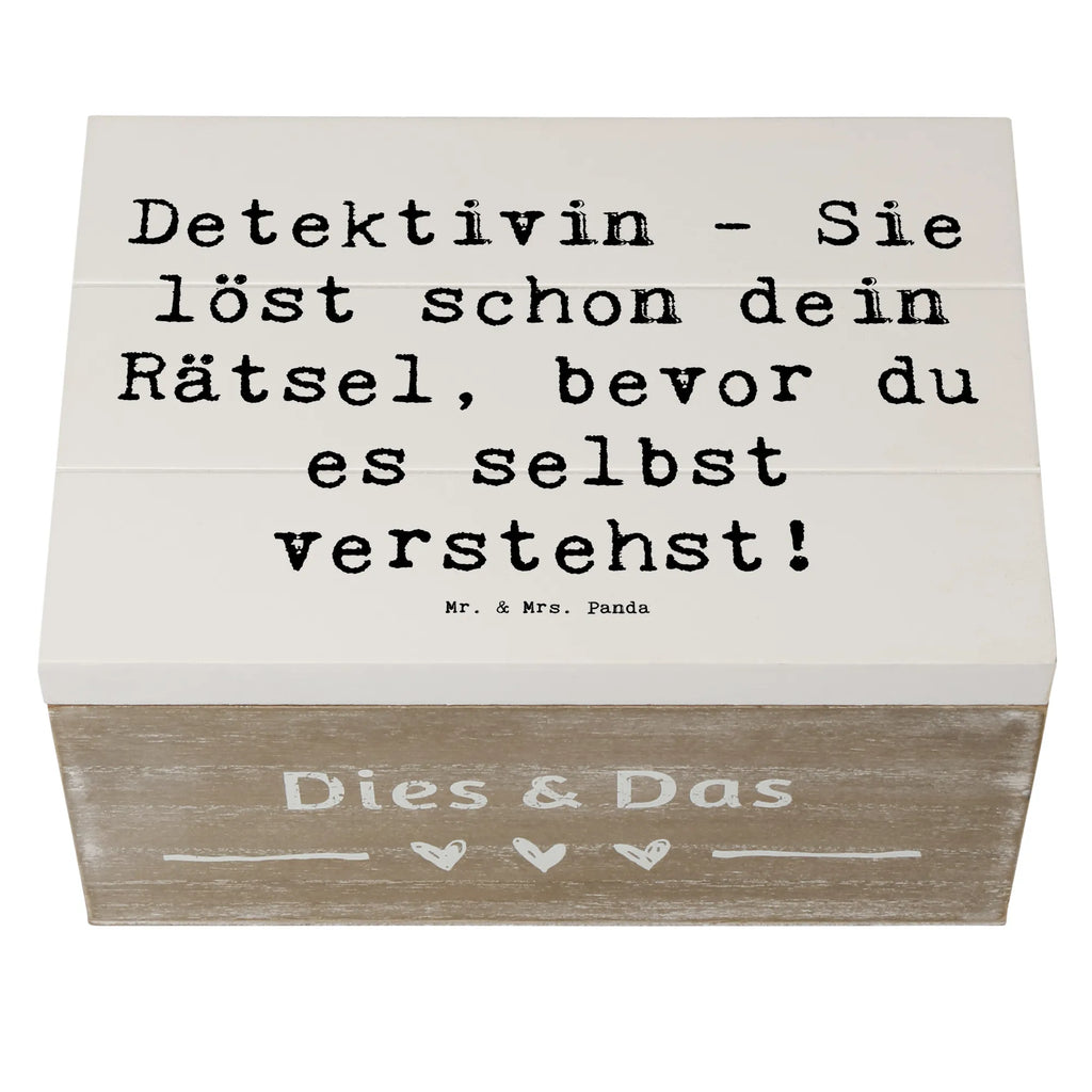 Holzkiste Spruch Detektivin - Sie löst schon dein Rätsel, bevor du es selbst verstehst! Aufbewahrungsbox, Kiste, Geschenkdose, Holzkiste, Erinnerungsbox, Schatulle, Schatzkiste, XXL, Truhe, Erinnerungskiste, Geschenkbox, Dekokiste, Beruf, Ausbildung, Jubiläum, Abschied, Rente, Kollege, Kollegin, Geschenk, Schenken, Arbeitskollege, Mitarbeiter, Firma, Danke, Dankeschön