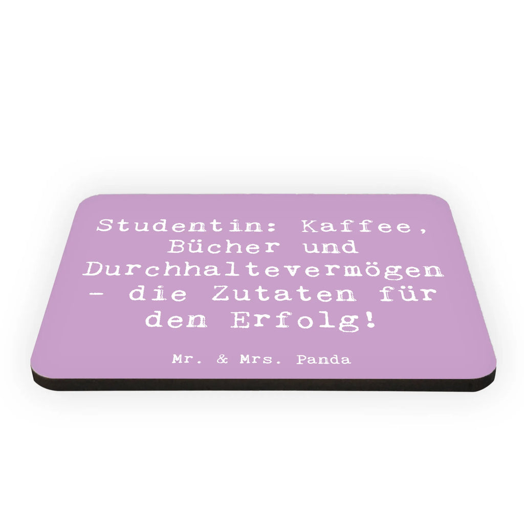 Magnet Spruch Studentin: Kaffee, Bücher und Durchhaltevermögen - die Zutaten für den Erfolg! Souvenir Magnet, Dekomagnet, Motivmagnete, Kühlschrankmagnet, Kühlschrank Dekoration, Pinnwandmagnet, Notiz Magnet, Whiteboard Magnet, Beruf, Ausbildung, Jubiläum, Abschied, Rente, Kollege, Kollegin, Geschenk, Schenken, Arbeitskollege, Mitarbeiter, Firma, Danke, Dankeschön