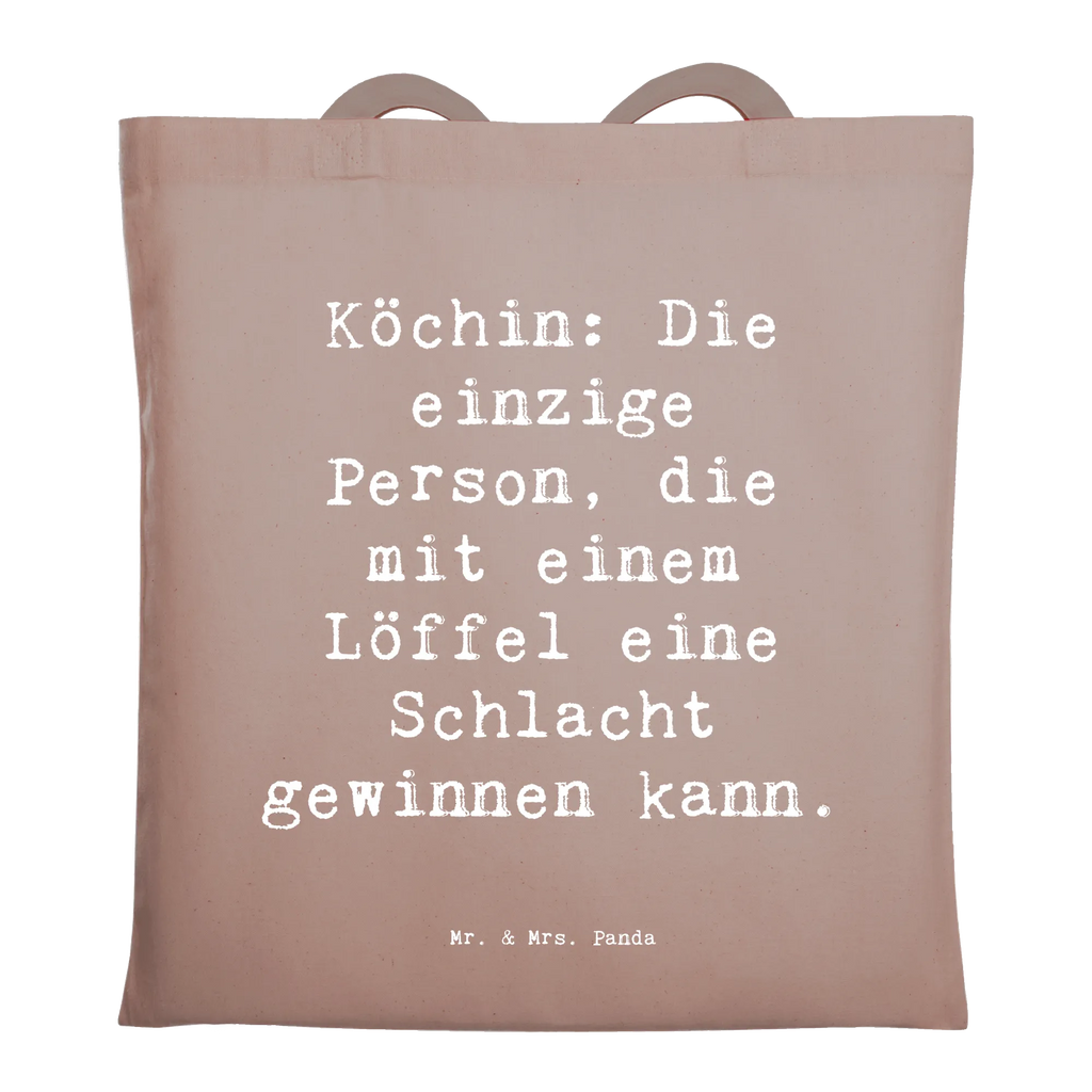 Tragetasche Spruch Köchin: Die einzige Person, die mit einem Löffel eine Schlacht gewinnen kann. Beuteltasche, Beutel, Einkaufstasche, Jutebeutel, Stoffbeutel, Tasche, Shopper, Umhängetasche, Strandtasche, Schultertasche, Stofftasche, Tragetasche, Badetasche, Jutetasche, Einkaufstüte, Laptoptasche, Beruf, Ausbildung, Jubiläum, Abschied, Rente, Kollege, Kollegin, Geschenk, Schenken, Arbeitskollege, Mitarbeiter, Firma, Danke, Dankeschön
