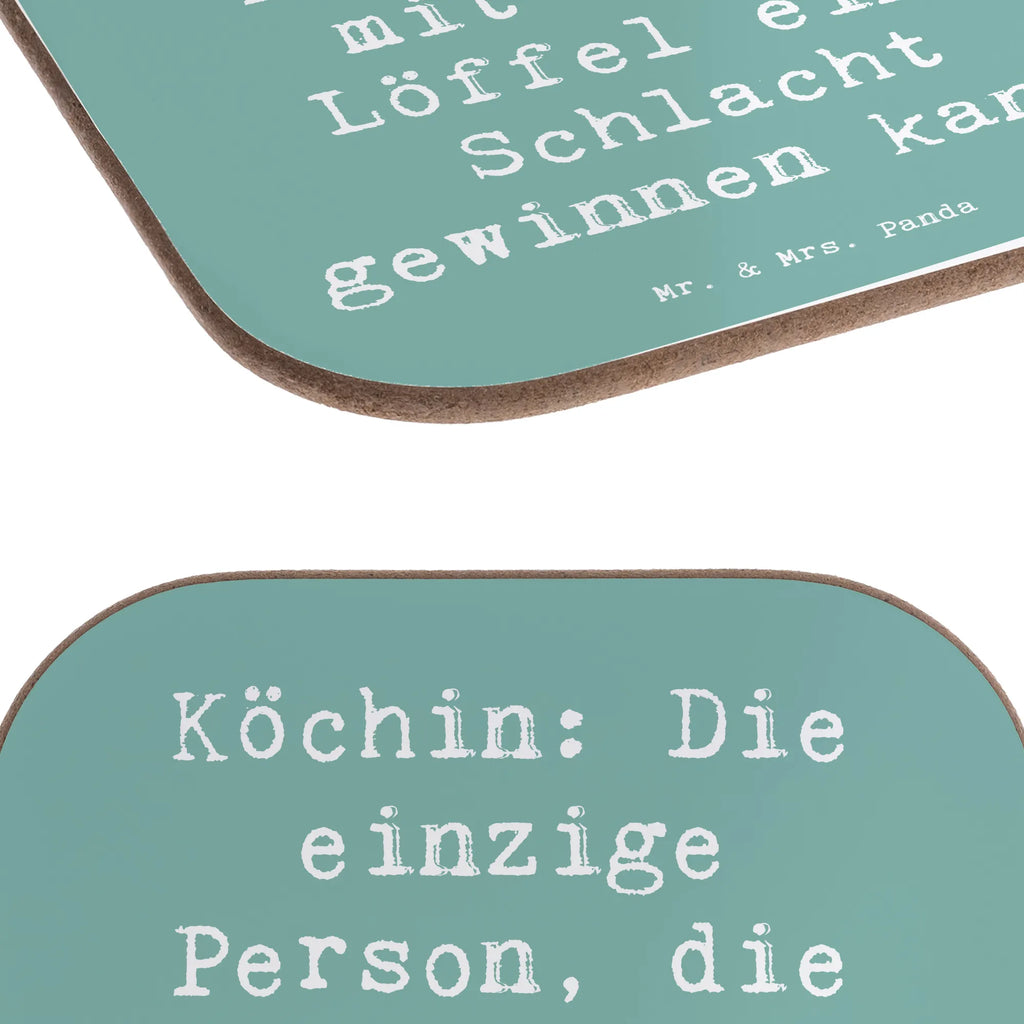 Untersetzer Spruch Köchin: Die einzige Person, die mit einem Löffel eine Schlacht gewinnen kann. Getränkeuntersetzer, Glasuntersetzer, Untersetzer aus Holz, Untersetzer Holz, Untersetzer Gläser, Holzuntersetzer, Untersetzer für Gläser, Korkuntersetzer, Tassen Untersetzer, Bierdeckel, Untersetzer, Untersetzer Design, Beruf, Ausbildung, Jubiläum, Abschied, Rente, Kollege, Kollegin, Geschenk, Schenken, Arbeitskollege, Mitarbeiter, Firma, Danke, Dankeschön