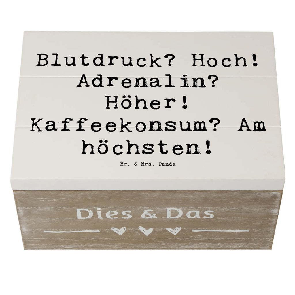 Holzkiste Spruch Blutdruck? Hoch! Adrenalin? Höher! Kaffeekonsum? Am höchsten! Erinnerungsbox, Holzkiste, XXL, Geschenkdose, Truhe, Schatulle, Schatzkiste, Geschenkbox, Kiste, Dekokiste, Erinnerungskiste, Aufbewahrungsbox, Beruf, Ausbildung, Jubiläum, Abschied, Rente, Kollege, Kollegin, Geschenk, Schenken, Arbeitskollege, Mitarbeiter, Firma, Danke, Dankeschön