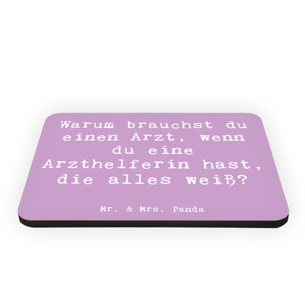 Magnet Saying Warum brauchst du einen Arzt, wenn du eine Arzthelferin hast, die alles weiß? Pinnwandmagnet, Kühlschrank Dekoration, Kühlschrankmagnet, Whiteboard Magnet, Dekomagnet, Souvenir Magnet, Notiz Magnet, Motivmagnete, Beruf, Ausbildung, Jubiläum, Abschied, Rente, Kollege, Kollegin, Geschenk, Schenken, Arbeitskollege, Mitarbeiter, Firma, Danke, Dankeschön