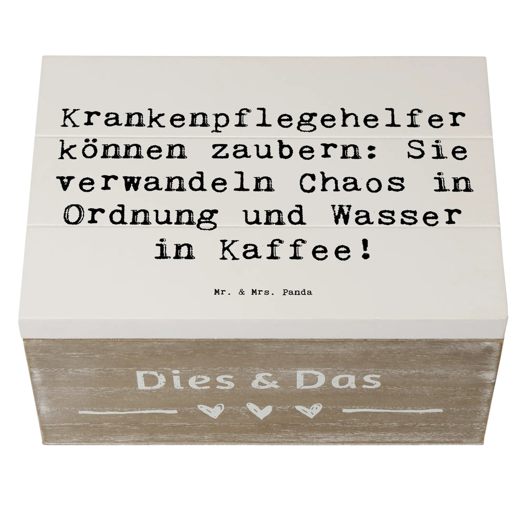 Holzkiste Spruch Krankenpflegehelfer Zauberer Schatzkiste, Geschenkdose, XXL, Aufbewahrungsbox, Holzkiste, Erinnerungsbox, Schatulle, Kiste, Dekokiste, Geschenkbox, Erinnerungskiste, Truhe, Beruf, Ausbildung, Jubiläum, Abschied, Rente, Kollege, Kollegin, Geschenk, Schenken, Arbeitskollege, Mitarbeiter, Firma, Danke, Dankeschön
