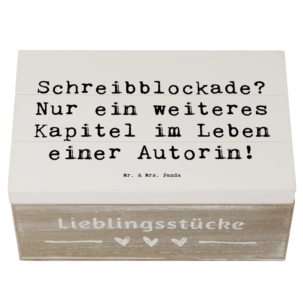 Wooden chest Saying Schreibblockade? Nur ein weiteres Kapitel im Leben einer Autorin! Dekokiste, Erinnerungsbox, Geschenkbox, Aufbewahrungsbox, Geschenkdose, XXL, Kiste, Holzkiste, Schatzkiste, Schatulle, Truhe, Erinnerungskiste, Beruf, Ausbildung, Jubiläum, Abschied, Rente, Kollege, Kollegin, Geschenk, Schenken, Arbeitskollege, Mitarbeiter, Firma, Danke, Dankeschön