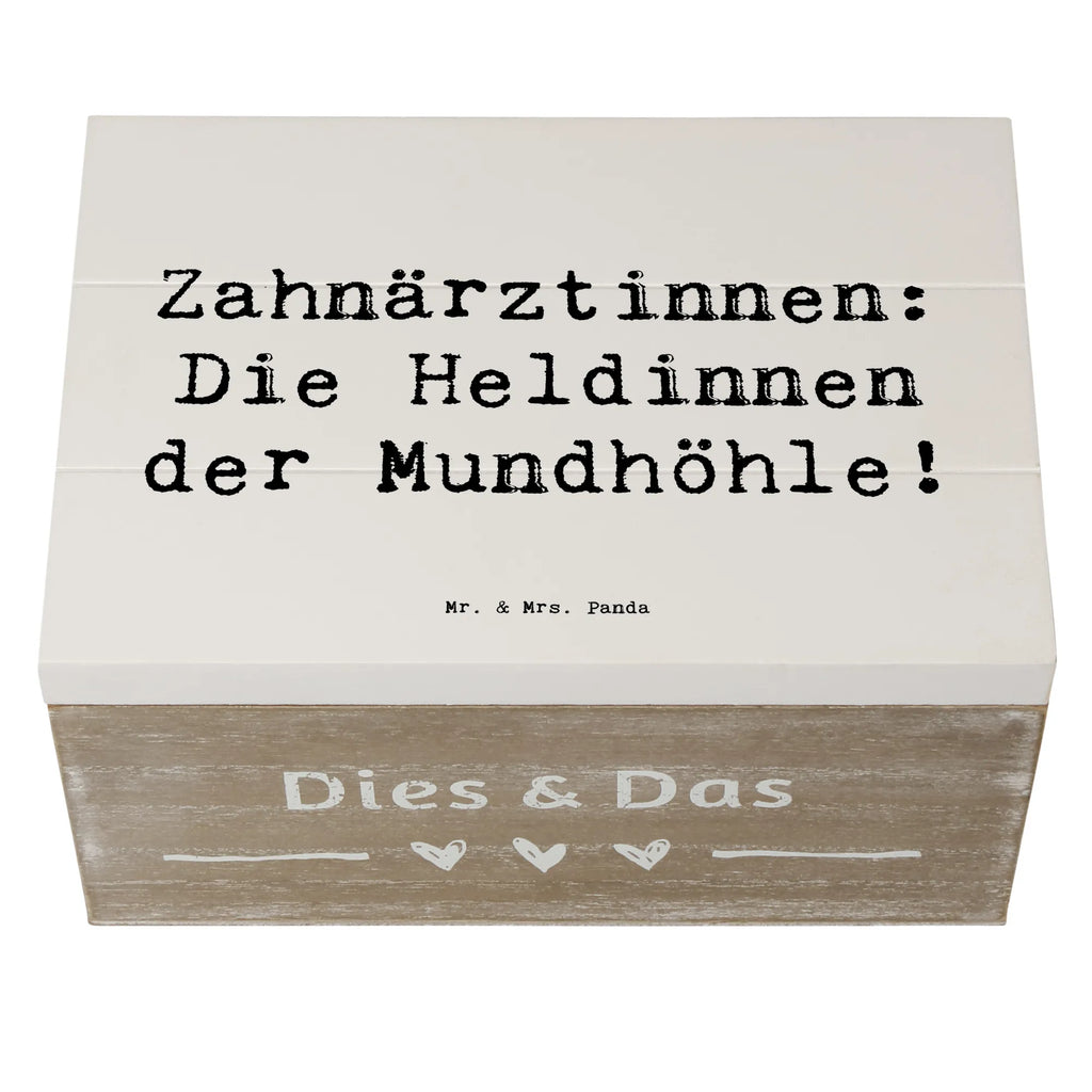 Holzkiste Spruch Zahnärztin Heldin Kiste, Truhe, Aufbewahrungsbox, Geschenkbox, Erinnerungsbox, XXL, Dekokiste, Holzkiste, Erinnerungskiste, Geschenkdose, Schatzkiste, Schatulle, Beruf, Ausbildung, Jubiläum, Abschied, Rente, Kollege, Kollegin, Geschenk, Schenken, Arbeitskollege, Mitarbeiter, Firma, Danke, Dankeschön