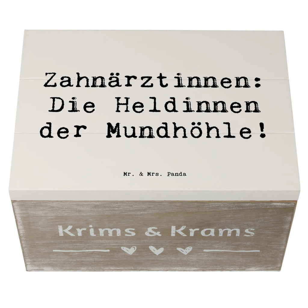 Holzkiste Spruch Zahnärztin Heldin Kiste, Truhe, Aufbewahrungsbox, Geschenkbox, Erinnerungsbox, XXL, Dekokiste, Holzkiste, Erinnerungskiste, Geschenkdose, Schatzkiste, Schatulle, Beruf, Ausbildung, Jubiläum, Abschied, Rente, Kollege, Kollegin, Geschenk, Schenken, Arbeitskollege, Mitarbeiter, Firma, Danke, Dankeschön