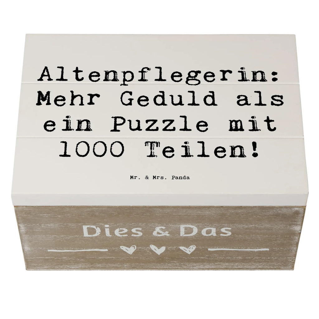 Holzkiste Spruch Altenpflegerin Geduld Dekokiste, Geschenkdose, Schatzkiste, Erinnerungskiste, Aufbewahrungsbox, XXL, Erinnerungsbox, Geschenkbox, Truhe, Schatulle, Holzkiste, Kiste, Beruf, Ausbildung, Jubiläum, Abschied, Rente, Kollege, Kollegin, Geschenk, Schenken, Arbeitskollege, Mitarbeiter, Firma, Danke, Dankeschön