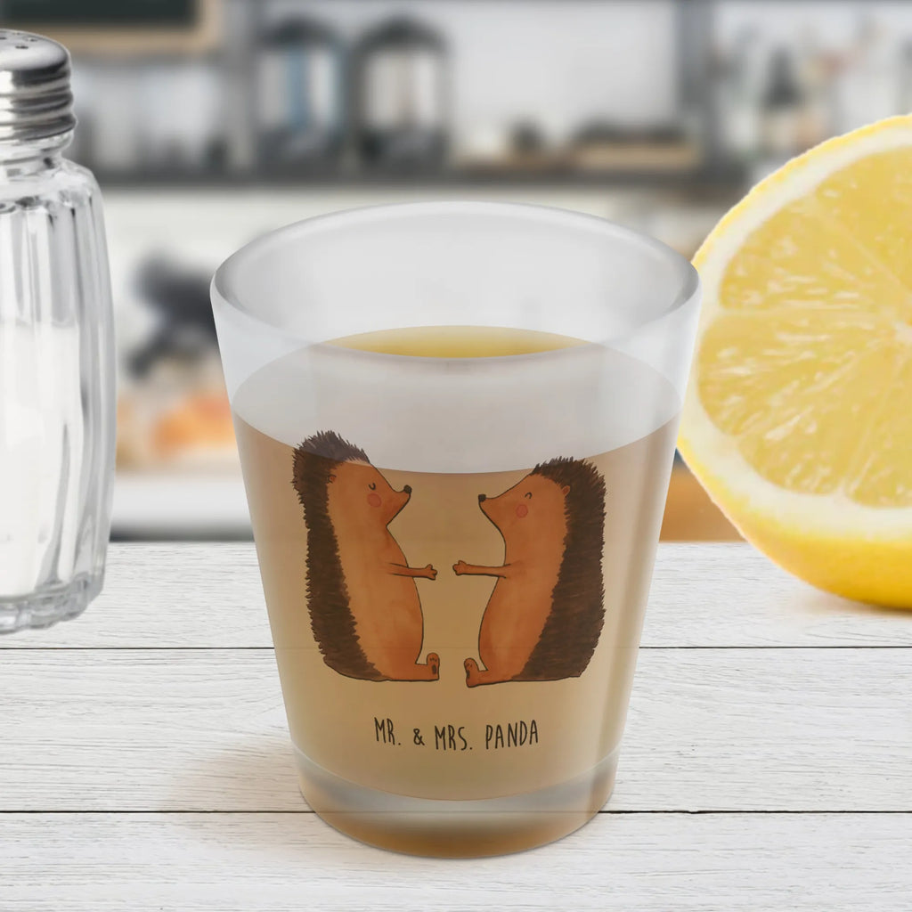 Shot glass Hedgehogs in love Shot Glas, Ausgefallene Schnapsgläser, Schnapsgläser, Shotgläser, Likör Gläser, Kurzen Glas, Shotglas, Lustige Schnapsgläser, Likör Glas, Likörglas, Kurze Gläser, Schnapsglas, Likörgläser, Stamperl, Liebe, Partner, Freund, Freundin, Ehemann, Ehefrau, Heiraten, Verlobung, Heiratsantrag, Liebesgeschenk, Jahrestag, Hocheitstag, Verliebt, Hochzeit, Verlobt, Igel, Hochzeitstag, Liebesbeweis, Verheiratet, Geschenk