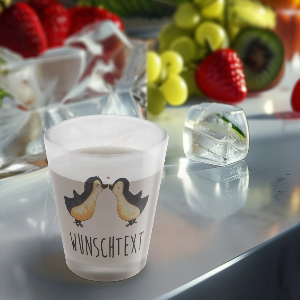 Personalised Shot Glass Penguins in love Shot Gläser personalisieren, Schnapsglas zum Umhängen mit Namen, Personalisiertes Schnapsglas, Schnapsglas personalisieren, Schnapsglas mit Name, Schnapsglas Hochzeit, personalisierte Pinnchen, Schnapsglas Geschenk, Schnapsglas mit Namen, personalisierte Schnapsgläser, Schnapsgläser personalisiert, Liebe, Partner, Freund, Freundin, Ehemann, Ehefrau, Heiraten, Verlobung, Heiratsantrag, Liebesgeschenk, Jahrestag, Hocheitstag, Geschenk Freund, Pinguine, Verlobter, Liebesspruch, Pinguin Liebe, Pinguin Paar, Paar, Pärchen. Liebespaar, Pinguin, Love, Geschenk Freundin, Gastgeschenk, Geschenkidee, Hochzeitstag, Verlobte, Hochzeit, Geschenk Hochzeitstag, Pinguinpaar, Liebesbeweis