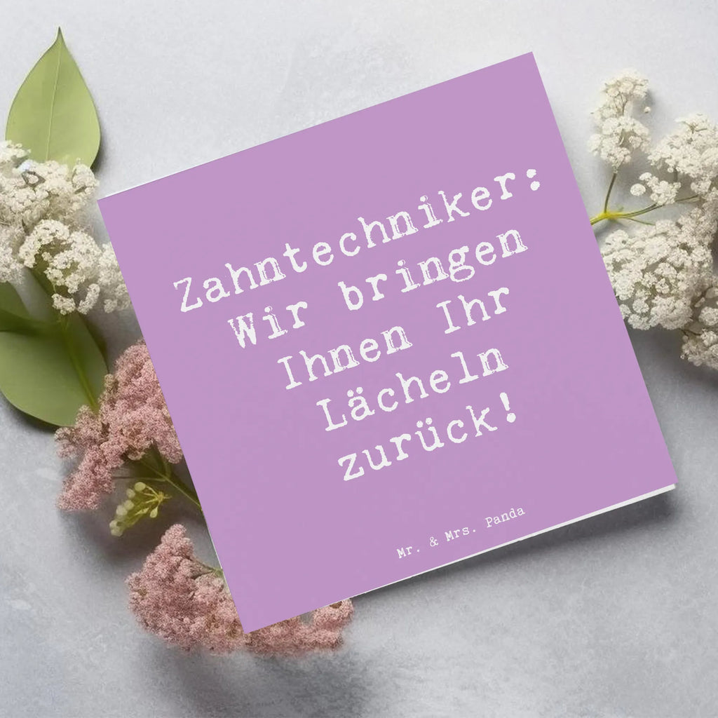Deluxe Card Saying Zahntechniker: Wir bringen Ihnen Ihr Lächeln zurück! doppelkarte, Glückwunschkarte, faltkarte, Grußkarte, Klappkarte, Geschenk, Schenken, Jubiläum, Danke, Dankeschön, Beruf, Ausbildung, Abschied, Rente, Kollege, Kollegin, Arbeitskollege, Mitarbeiter, Firma