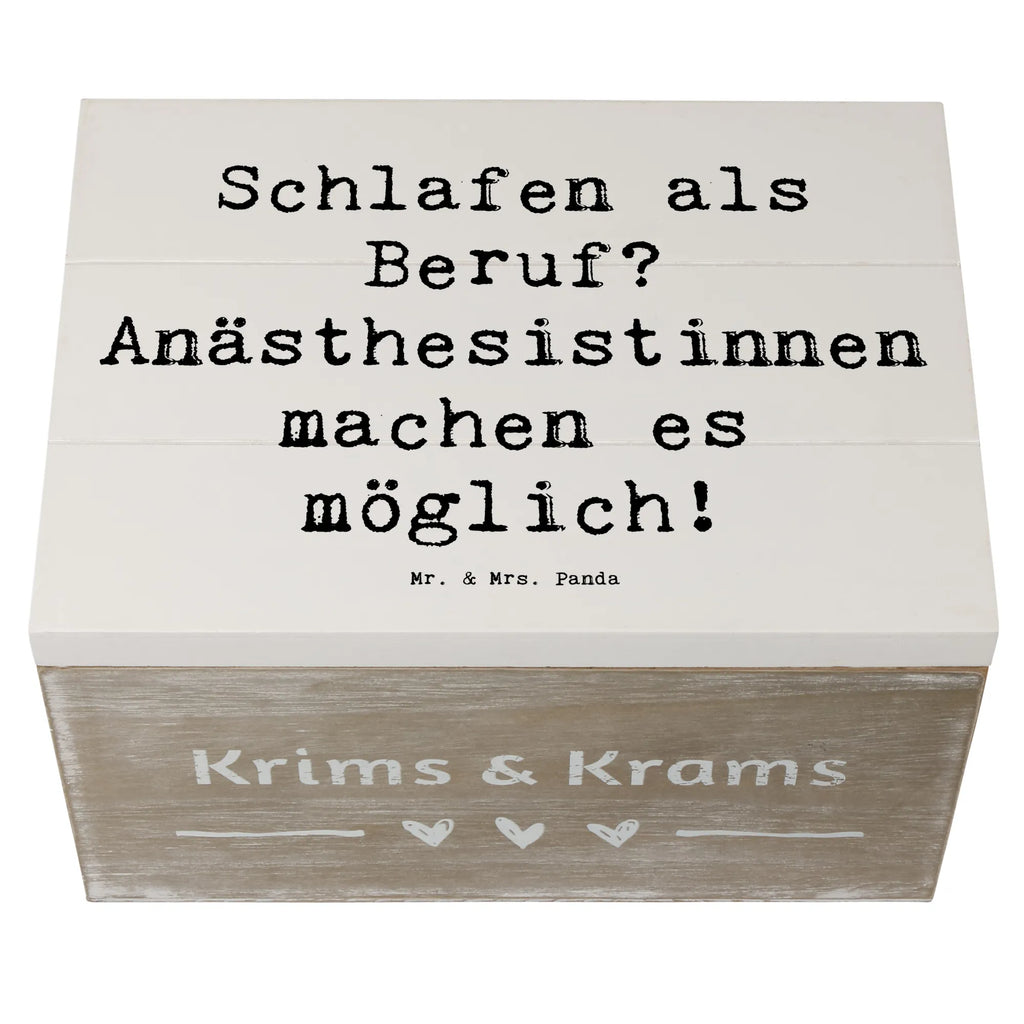 Holzkiste Spruch Schlafen als Beruf? Anästhesistinnen machen es möglich! Dekokiste, Aufbewahrungsbox, Truhe, Schatzkiste, Kiste, Erinnerungsbox, Geschenkdose, Holzkiste, XXL, Geschenkbox, Schatulle, Erinnerungskiste, Beruf, Ausbildung, Jubiläum, Abschied, Rente, Kollege, Kollegin, Geschenk, Schenken, Arbeitskollege, Mitarbeiter, Firma, Danke, Dankeschön