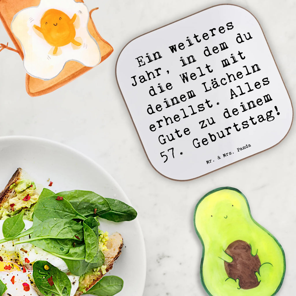 Square coaster Saying Ein weiteres Jahr, in dem du die Welt mit deinem Lächeln erhellst. Alles Gute zu deinem 57. Geburtstag! Untersetzer, Glasuntersetzer, Untersetzer Gläser, Untersetzer für Gläser, Getränkeuntersetzer, Untersetzer Holz, Holzuntersetzer, Tassen Untersetzer, Korkuntersetzer, Untersetzer aus Holz, Bierdeckel, Untersetzer Design, Geburtstag, Geburtstagsgeschenk, Geschenk