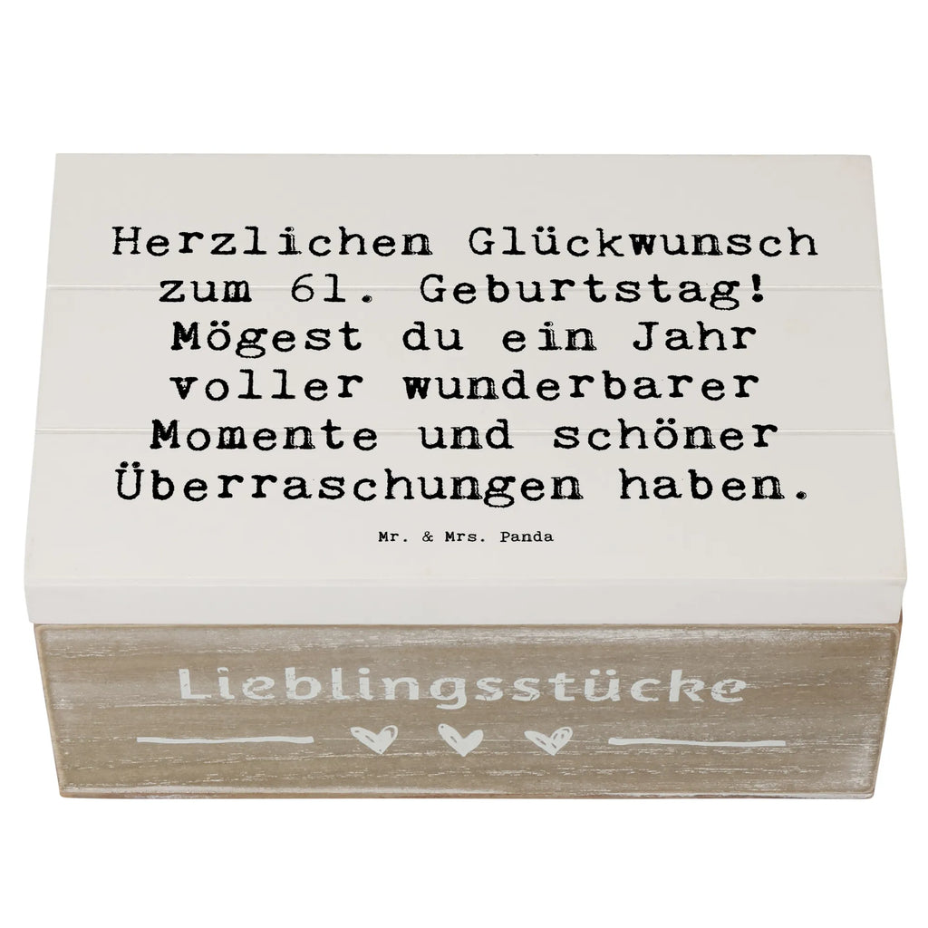 Wooden chest Saying Herzlichen Glückwunsch zum 61. Geburtstag! Mögest du ein Jahr voller wunderbarer Momente und schöner Überraschungen haben. Kiste, Erinnerungsbox, XXL, Holzkiste, Geschenkbox, Truhe, Geschenkdose, Schatulle, Aufbewahrungsbox, Dekokiste, Erinnerungskiste, Schatzkiste, Geburtstag, Geburtstagsgeschenk, Geschenk