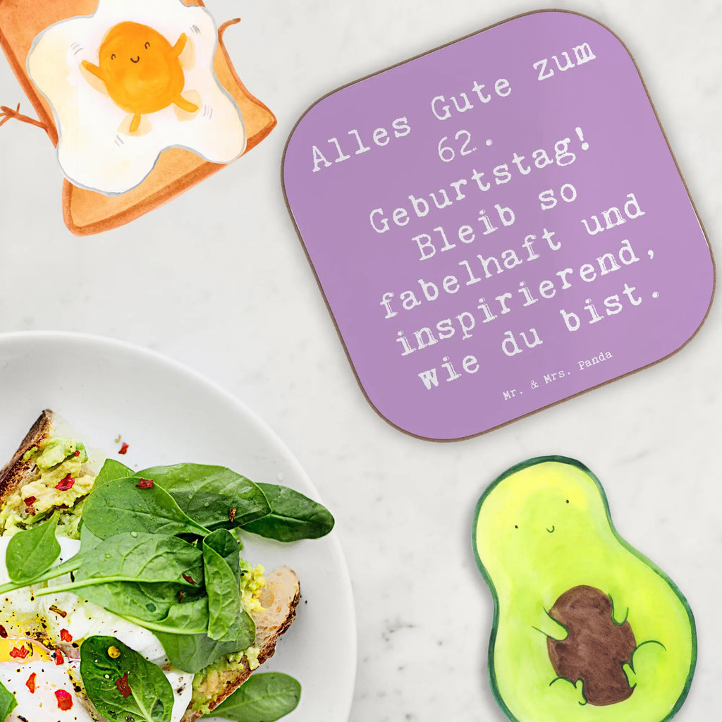 Square coaster Saying Alles Gute zum 62. Geburtstag! Bleib so fabelhaft und inspirierend, wie du bist. Holzuntersetzer, Untersetzer, Glasuntersetzer, Untersetzer Design, Untersetzer Holz, Untersetzer aus Holz, Getränkeuntersetzer, Untersetzer Gläser, Bierdeckel, Korkuntersetzer, Untersetzer für Gläser, Tassen Untersetzer, Geburtstag, Geburtstagsgeschenk, Geschenk