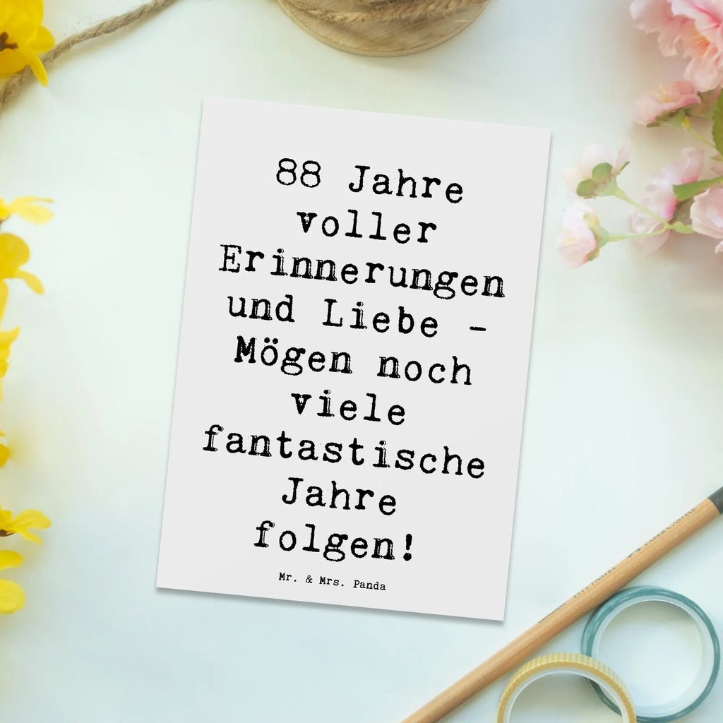 Postcard Saying 88 Jahre voller Erinnerungen und Liebe - Mögen noch viele fantastische Jahre folgen! Einladung, Geburtstagskarte, Geschenkkarte, Postkarte, Ansichtskarte, Karte, Einladung Geburtstag, Dankeskarte, Einladungskarten Geburtstag, Einladungskarte, Ansichtskarten, Grußkarte, Geburtstag, Geburtstagsgeschenk, Geschenk