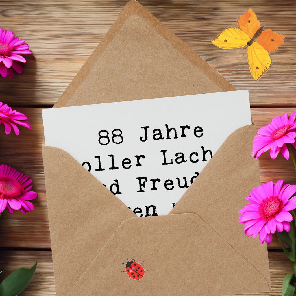 Deluxe Card Saying 88 Jahre voller Lachen und Freude, mögen noch viele weitere folgen! Karte, Grußkarte, Hochwertige Klappkarte, Einladungskarte, Geburtstagskarte, Glückwunschkarte, Hochwertige Grußkarte, Klappkarte, Hochzeitskarte, Geburtstag, Geburtstagsgeschenk, Geschenk