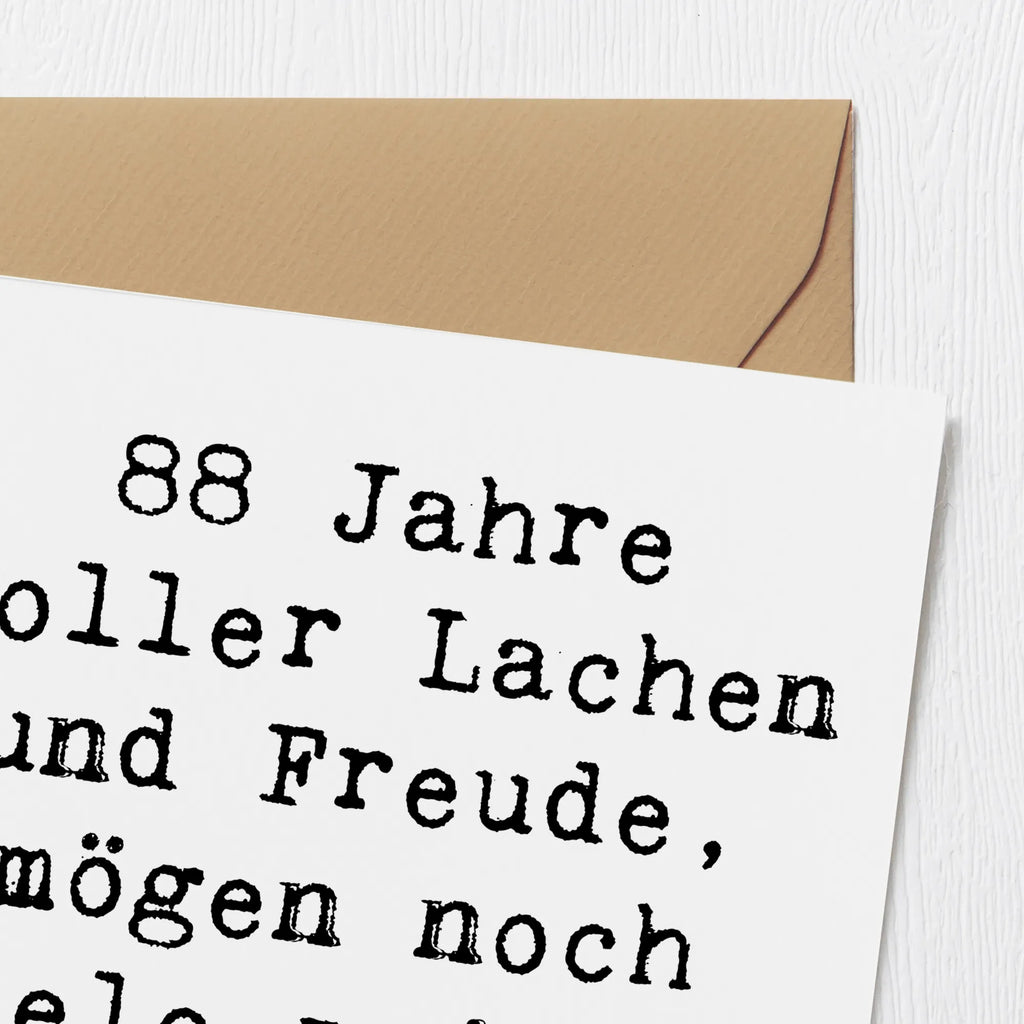 Deluxe Card Saying 88 Jahre voller Lachen und Freude, mögen noch viele weitere folgen! Karte, Grußkarte, Hochwertige Klappkarte, Einladungskarte, Geburtstagskarte, Glückwunschkarte, Hochwertige Grußkarte, Klappkarte, Hochzeitskarte, Geburtstag, Geburtstagsgeschenk, Geschenk