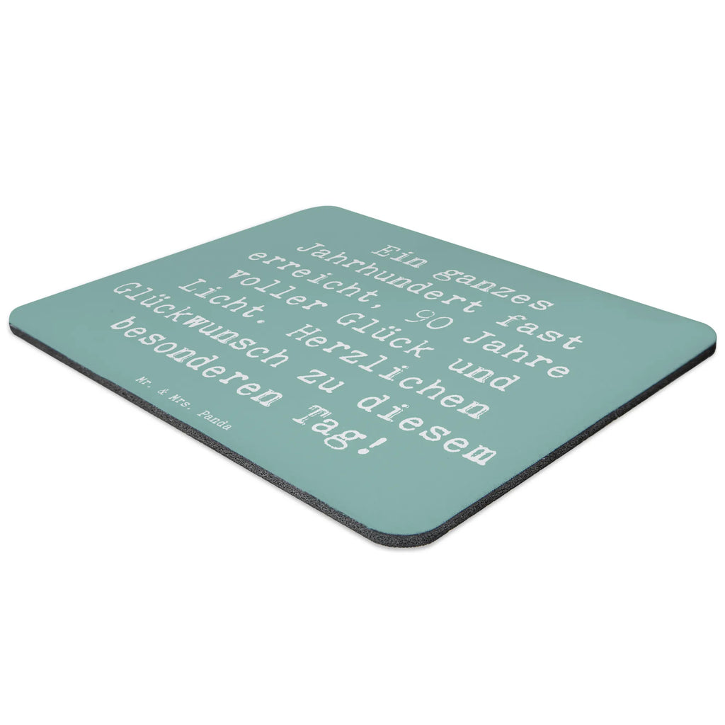 Mouse mat Saying Ein ganzes Jahrhundert fast erreicht, 90 Jahre voller Glück und Licht. Herzlichen Glückwunsch zu diesem besonderen Tag! Mauspad Büro, Einzigartiges Mauspad, Designer Mauspad, Büroausstattung, Mauspad, PC Zubehör, Arbeitszimmer, Mousepad, Mausunterlage, Computer zubehör, Geburtstag, Geburtstagsgeschenk, Geschenk