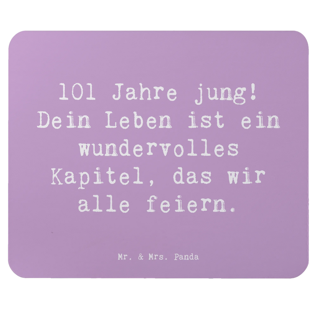 Mouse mat Saying 101 Jahre jung! Dein Leben ist ein wundervolles Kapitel, das wir alle feiern. Arbeitszimmer, PC Zubehör, Mausunterlage, Mousepad, Mauspad, Einzigartiges Mauspad, Computer zubehör, Designer Mauspad, Mauspad Büro, Büroausstattung, Geburtstag, Geburtstagsgeschenk, Geschenk