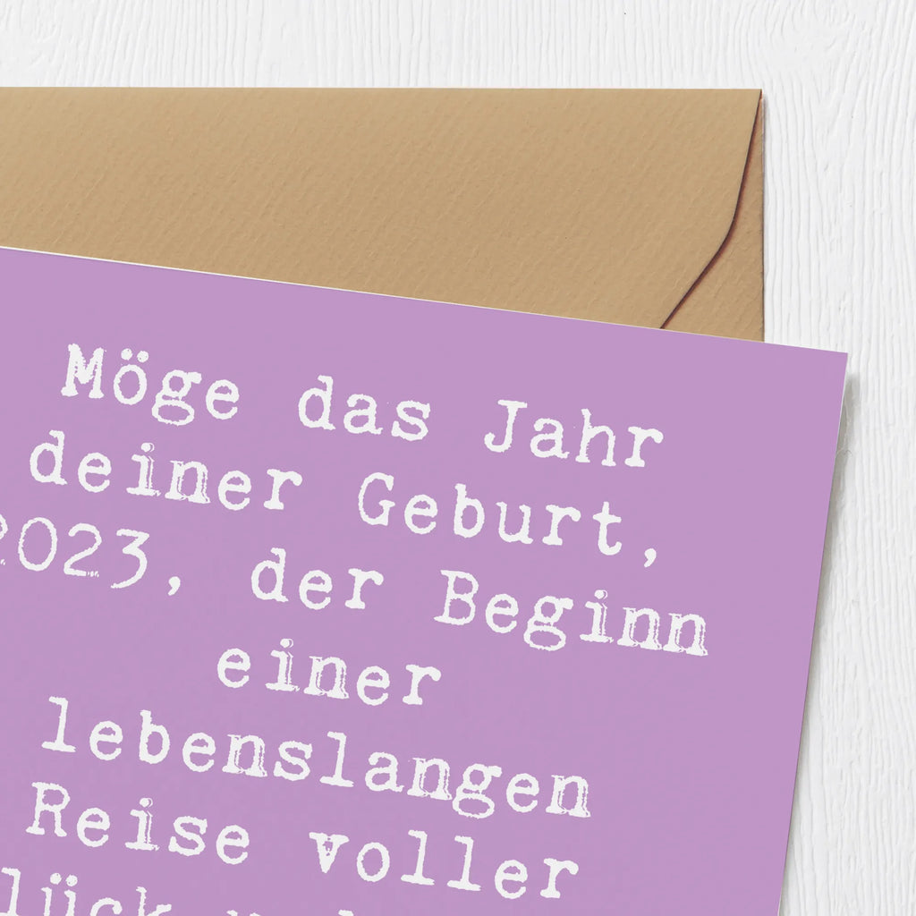 Deluxe Card Saying Möge das Jahr deiner Geburt, 2023, der Beginn einer lebenslangen Reise voller Glück und Liebe sein. Herzlichen Glückwunsch! Hochwertige Klappkarte, Grußkarte, Glückwunschkarte, Karte, Geburtstagskarte, Klappkarte, Hochwertige Grußkarte, Einladungskarte, Hochzeitskarte, Geburtstag, Geburtstagsgeschenk, Geschenk