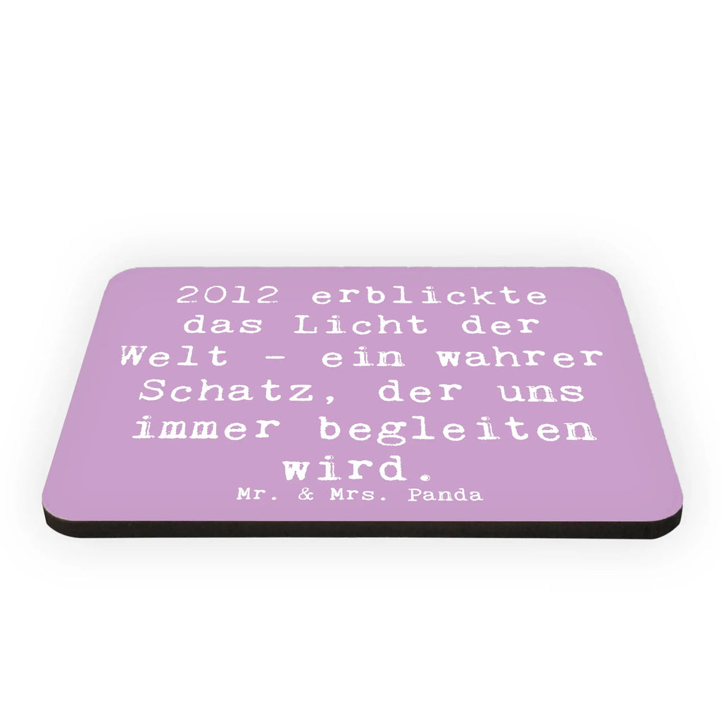 Magnet Saying 2012 erblickte das Licht der Welt - ein wahrer Schatz, der uns immer begleiten wird. Dekomagnet, Motivmagnete, Whiteboard Magnet, Notiz Magnet, Souvenir Magnet, Kühlschrank Dekoration, Pinnwandmagnet, Kühlschrankmagnet, Geburtstag, Geburtstagsgeschenk, Geschenk
