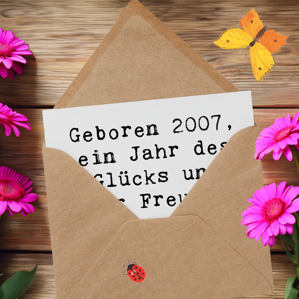 Deluxe Card Saying Geboren 2007, ein Jahr des Glücks und der Freude. Mögest du immer so strahlen! Karte, Grußkarte, Klappkarte, Einladungskarte, Glückwunschkarte, Hochzeitskarte, Geburtstagskarte, Hochwertige Grußkarte, Hochwertige Klappkarte, Geburtstag, Geburtstagsgeschenk, Geschenk