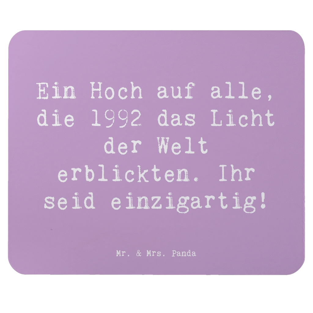Mouse mat Saying Ein Hoch auf alle, die 1992 das Licht der Welt erblickten. Ihr seid einzigartig! Designer Mauspad, Mausunterlage, Mauspad, PC Zubehör, Arbeitszimmer, Computer zubehör, Mousepad, Einzigartiges Mauspad, Büroausstattung, Mauspad Büro, Geburtstag, Geburtstagsgeschenk, Geschenk