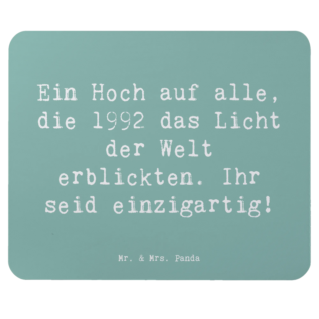 Mouse mat Saying Ein Hoch auf alle, die 1992 das Licht der Welt erblickten. Ihr seid einzigartig! Designer Mauspad, Mausunterlage, Mauspad, PC Zubehör, Arbeitszimmer, Computer zubehör, Mousepad, Einzigartiges Mauspad, Büroausstattung, Mauspad Büro, Geburtstag, Geburtstagsgeschenk, Geschenk