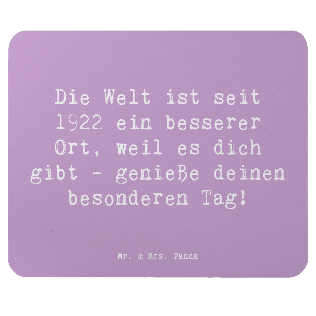 Mouse mat Saying Die Welt ist seit 1922 ein besserer Ort, weil es dich gibt - genieße deinen besonderen Tag! Arbeitszimmer, Mousepad, Büroausstattung, Mausunterlage, Designer Mauspad, PC Zubehör, Computer zubehör, Einzigartiges Mauspad, Mauspad Büro, Mauspad, Geburtstag, Geburtstagsgeschenk, Geschenk