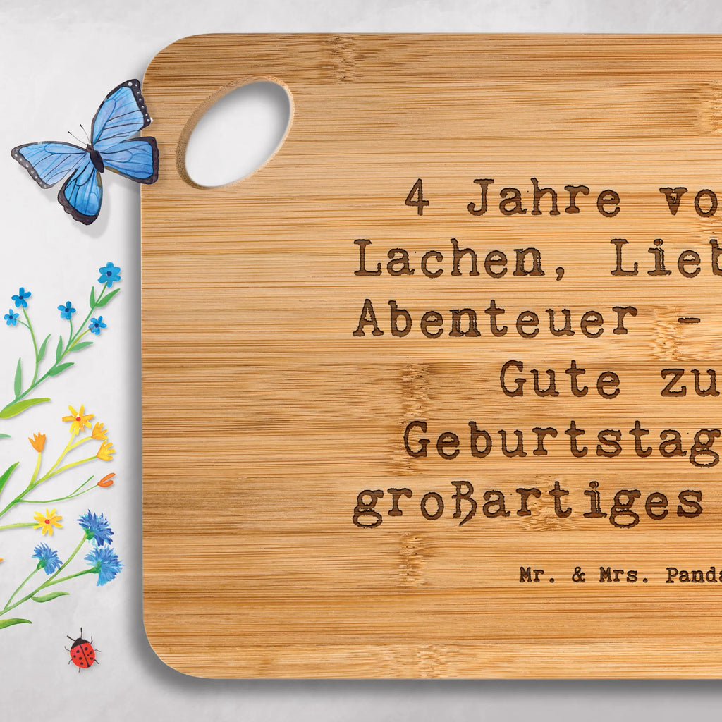 Servierbrett Spruch 4. Geburtstag Servierbrett, Schneidebrett, Küchenbrett, Brett, Holzbrett, Hackbrett, Holzbrettchen, Frühstücksbrett, Geburtstag, Geburtstagsgeschenk, Geschenk