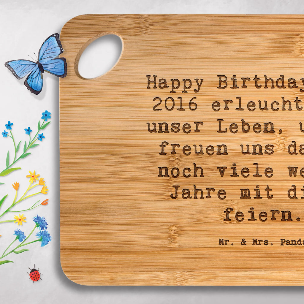 Śniadaniowa deska Przysłowie Happy Birthday! Seit 2016 erleuchtest du unser Leben, und wir freuen uns darauf, noch viele weitere Jahre mit dir zu feiern. Urodziny, prezent urodzinowy, prezent