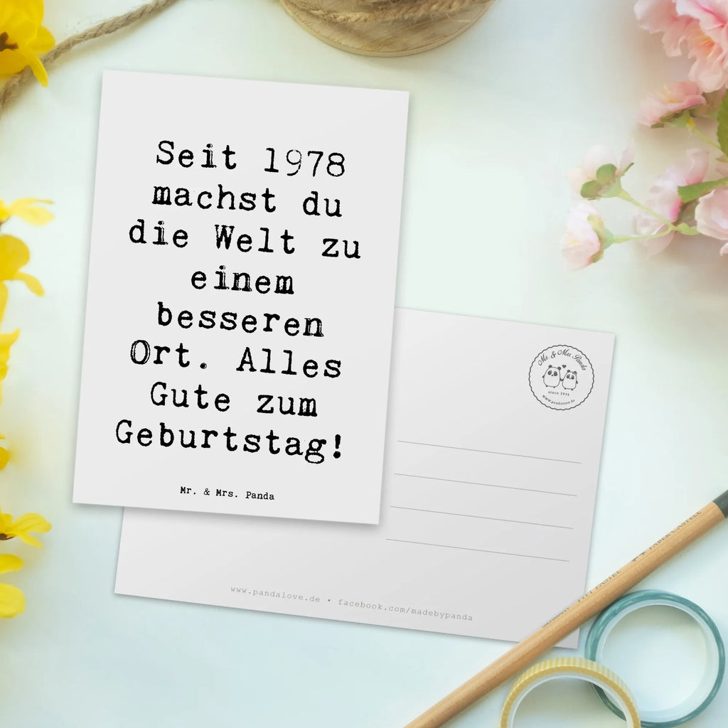 Postcard Saying Seit 1978 machst du die Welt zu einem besseren Ort. Alles Gute zum Geburtstag! Postkarten, Fotokarte, Kunstkarten, Grußkarte, bildkarte, Ansichtskarte, Motivkarte, einzelkarte, Designkarte, kunstkarte, Ansichtskarten, Postkarte, spruchkarte, Geschenk, Geburtstagsgeschenk, Geburtstag