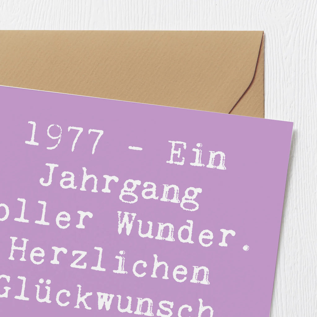 Deluxe Karte Spruch 1977 Geburtstag Wunder Karte, Grußkarte, Klappkarte, Einladungskarte, Glückwunschkarte, Hochzeitskarte, Geburtstagskarte, Hochwertige Grußkarte, Hochwertige Klappkarte, Geburtstag, Geburtstagsgeschenk, Geschenk